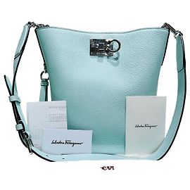 Borsa a secchiello argento Salvatore Ferragamo Studio Blu