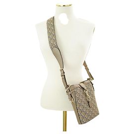 Gucci Borsa a spalla mini secchiello GG Shadow Marrone