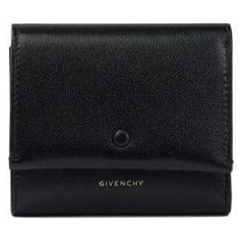 Givenchy Leather Day Wallet Black