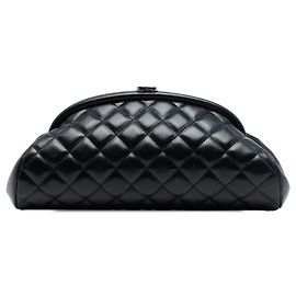 Chanel Schwarze gesteppte Lammleder Timeless Kisslock Clutch Schwarz