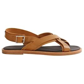 Apc Sandalias de cuero camel Camello