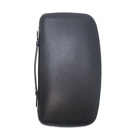 Lange Brieftasche aus Taiga-Leder von Louis Vuitton Schwarz