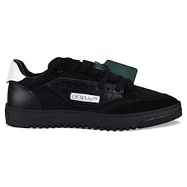 Off White Sneaker Schwarz