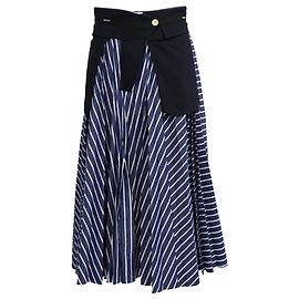 Falda midi plisada a rayas con botón y yugo Sacai en algodón azul marino Azul Azul marino