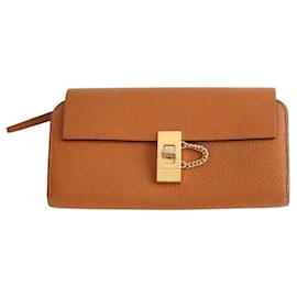 Chloé Cartera de cuero camel Camello