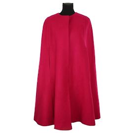 Tara Jarmon Pink wool cape Pink