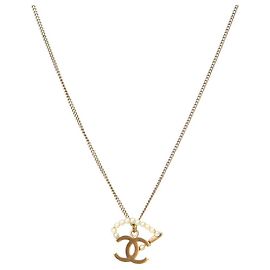 Chanel Collana in Oro CC con Perle D'oro