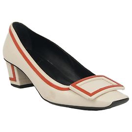Roger Vivier Décolleté Bibi Lou Bell Bianco
