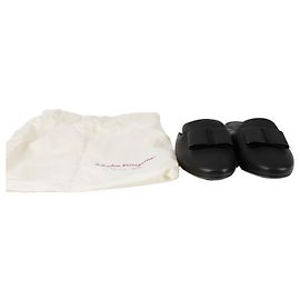 Salvatore Ferragamo Mule Nero