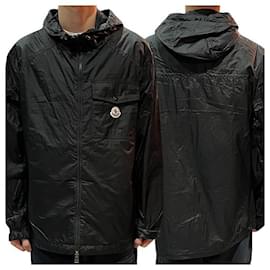 Giacca con cappuccio e zip con patch logo Moncler SAMAKAR Nero
