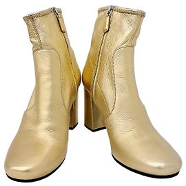 Botines Prada Dorado