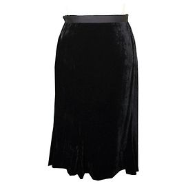 Escada A-Linien-Rock aus schwarzem Samt Edition Schwarz