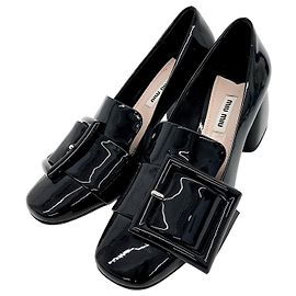 Miu Miu Lackleder Schuhe Schwarz