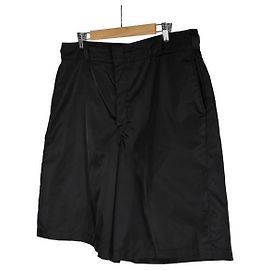 Prada Men's Triangle Logo Re-Nylon Bermuda Shorts Pants Black Black