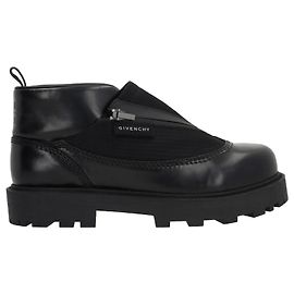 Givenchy Stivaletti in pelle Storm Nero