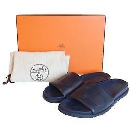 Hermès Biarritz Sandalen Slipper Dunkelblau Blau