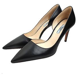 Prada Schwarze Lederpumps Schwarz