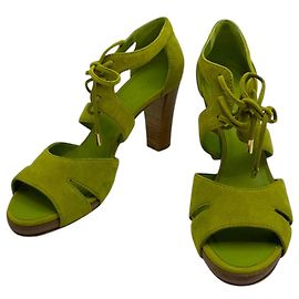 Loro Piana Sandales à talons en daim pour femmes Vert