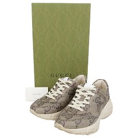 Gucci Messing-Sneaker Braun