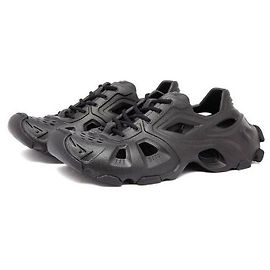 Balenciaga Schnürsneaker Schwarz