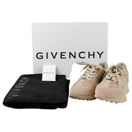 Givenchy Baskets Basses Taille Marron