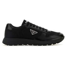 Prada Sneakers in Nylon e Pelle Nero