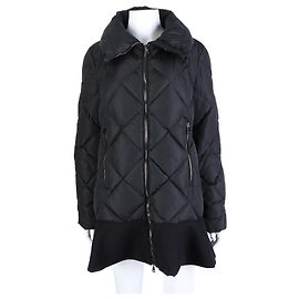 Casaco acolchoado Moncler Preto