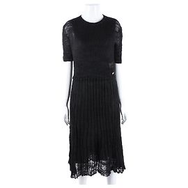 Chanel Kurzarmkleid aus transparenter Strickware Schwarz