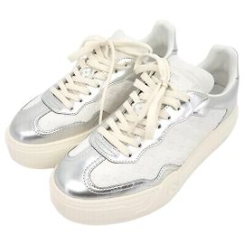 Louis Vuitton Baskets à plateforme Groovy LV Blanc
