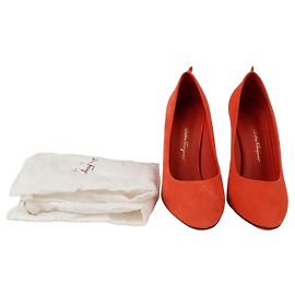 Salvatore Ferragamo Taille des escarpins Judy Orange