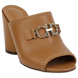 Salvatore Ferragamo Gancini Sandalen Braun