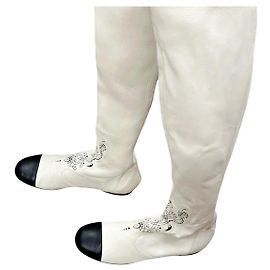 Bota de couro branco Chanel acima do joelho com bico preto Preto Branco