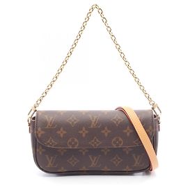 Bolsa Louis Vuitton Ivy League Wallet on Chain Marrom