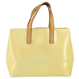Sac à main Reade Monogram Vernis PM de Louis Vuitton Jaune