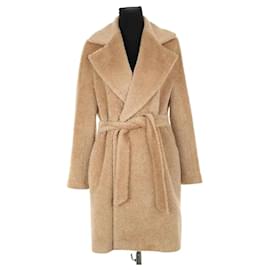 Abrigo Max Mara de lana color camel Camello