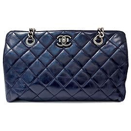 Chanel Bolsa de ombro em couro de bezerro com corrente Azul
