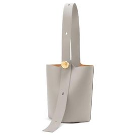 Loewe Balde Médio em Couro de Bezerro Liso Marrom