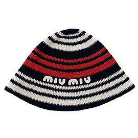 Miu Miu Chapéu bucket de malha listrada crochê com logo Viard para mulheres Branco