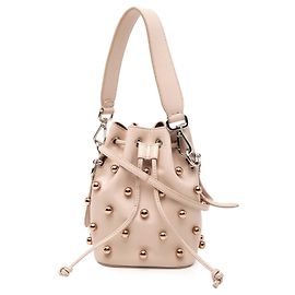 Bolsa bucket Mon Tresor em couro de bezerro rosa com studs Fendi Rosa