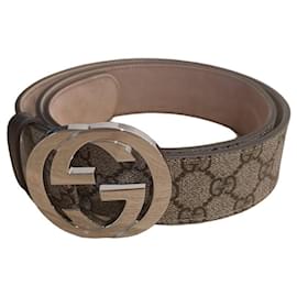Fibbia Gucci Camel GG Monogram. Cammello