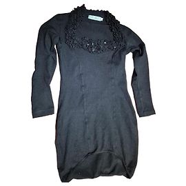 Pinko Schwarzes Strickkleid mit Rüschen und Pailletten Schwarz