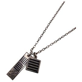 Collar Péndulo Damier Louis Vuitton Plata