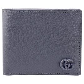 GUCCI GG Marmont Bi-Fold Wallet in Gray Brown
