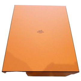 large Hermès box for Hermès handbag model Birkin 30 number 1313 Orange