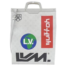 Bolsa tote vertical plana com logo Monogram Louis Vuitton Branco