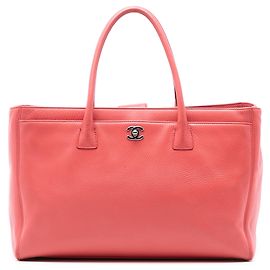 Chanel Medium Kalbsleder Executive Cerf Tote Pink