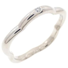 Chanel Camelia 750 White Gold Ring Silvery Metallic