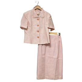 Autre Marque Giacca a maniche corte YUKI TORII con gonna Rosa