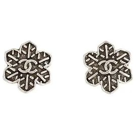 Chanel Boucles d'oreilles en argent argentées Argenté