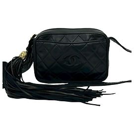 Mini borsa a spalla con frange Matelassé Coco Mark di Chanel Nero